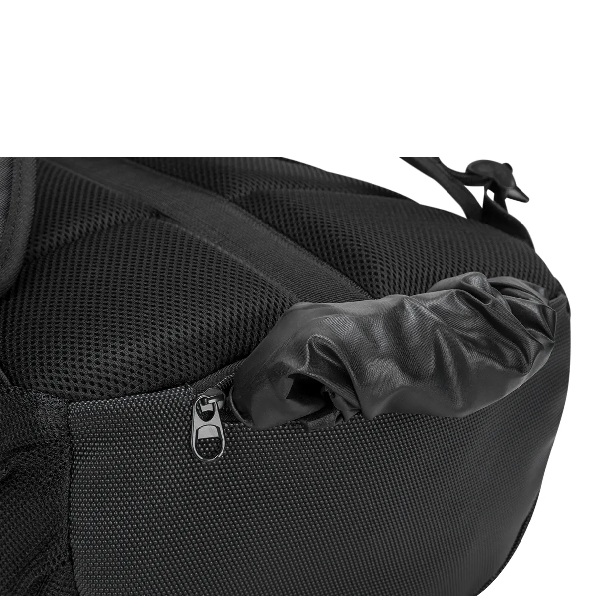 16" Terra Backpack - 27L