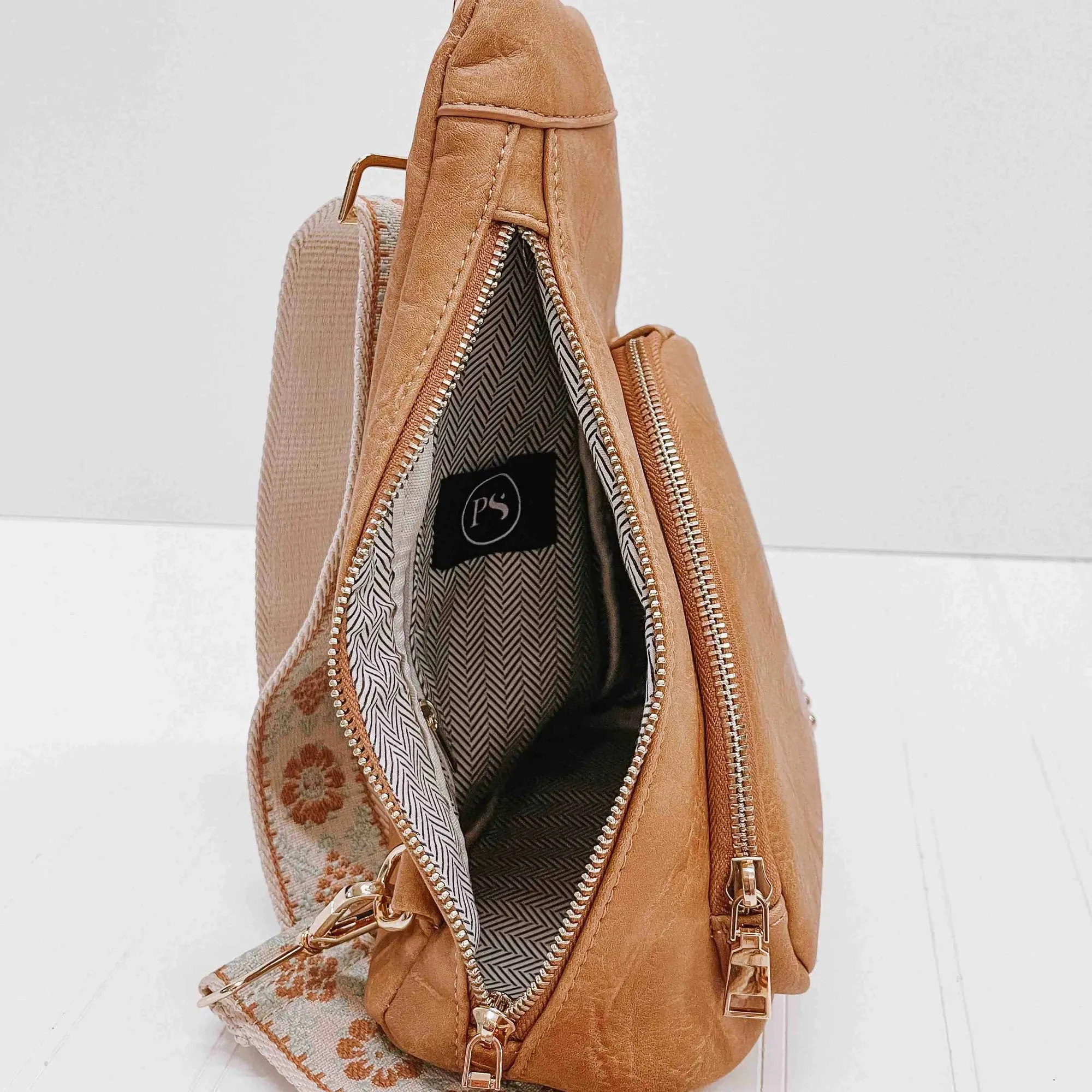 Austin Sling Bag