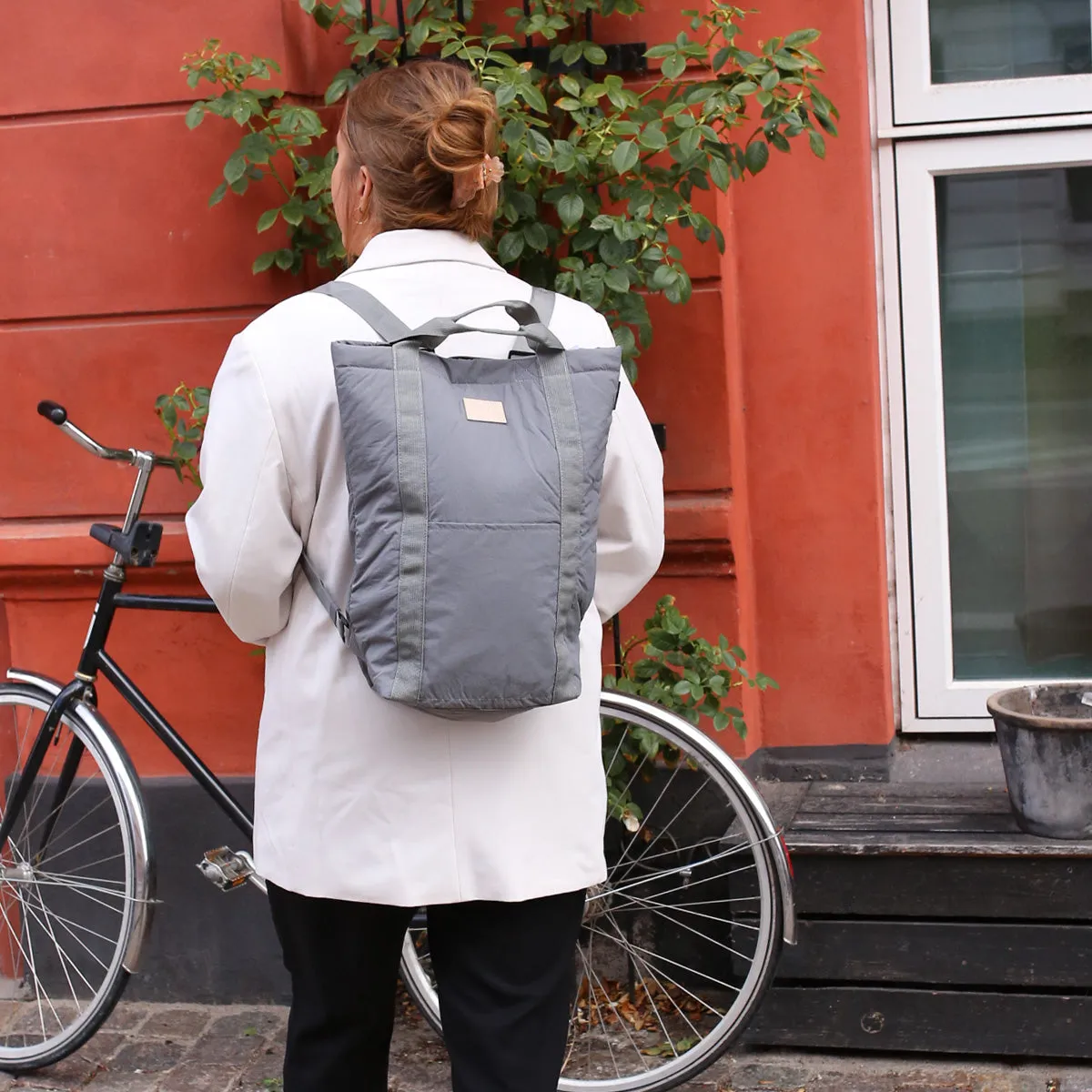 BACKPACK // GREY