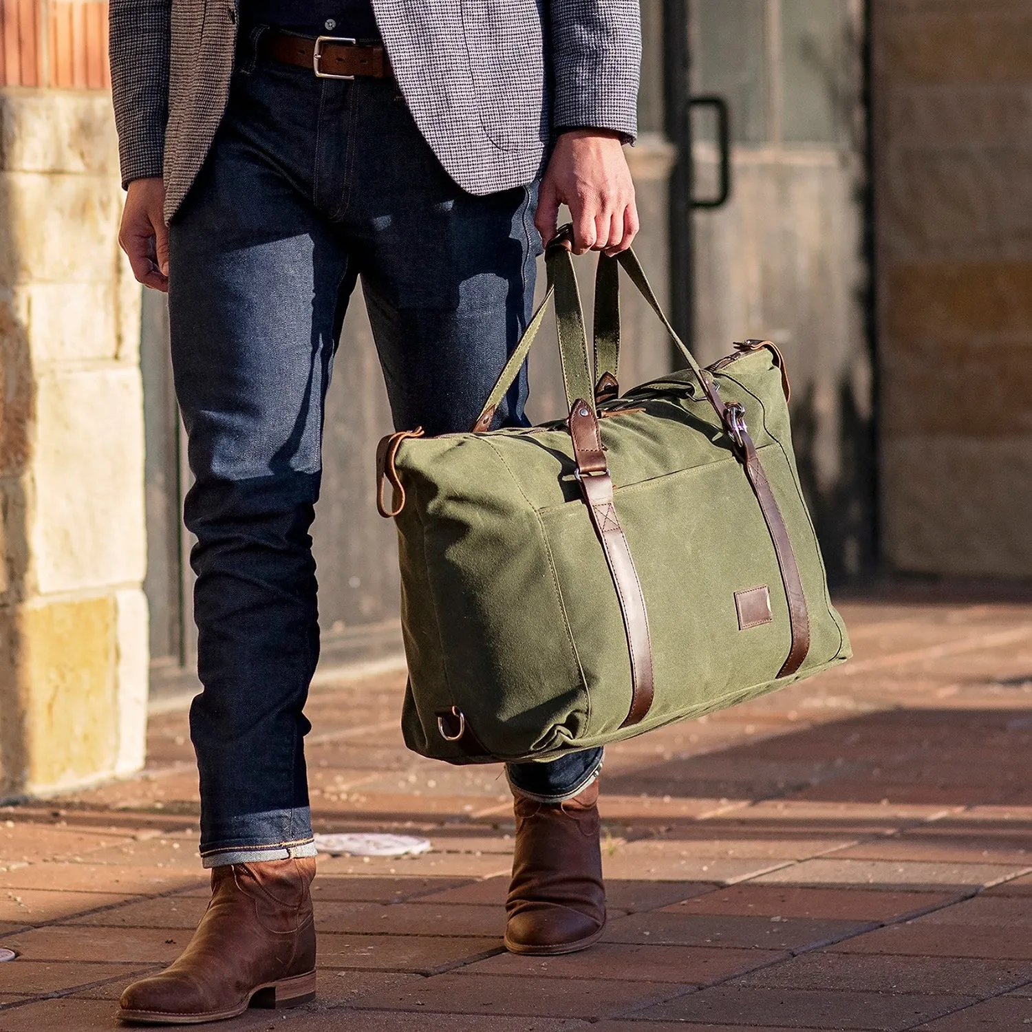 Duffle & Dopp Kit Weekend Luggage Set