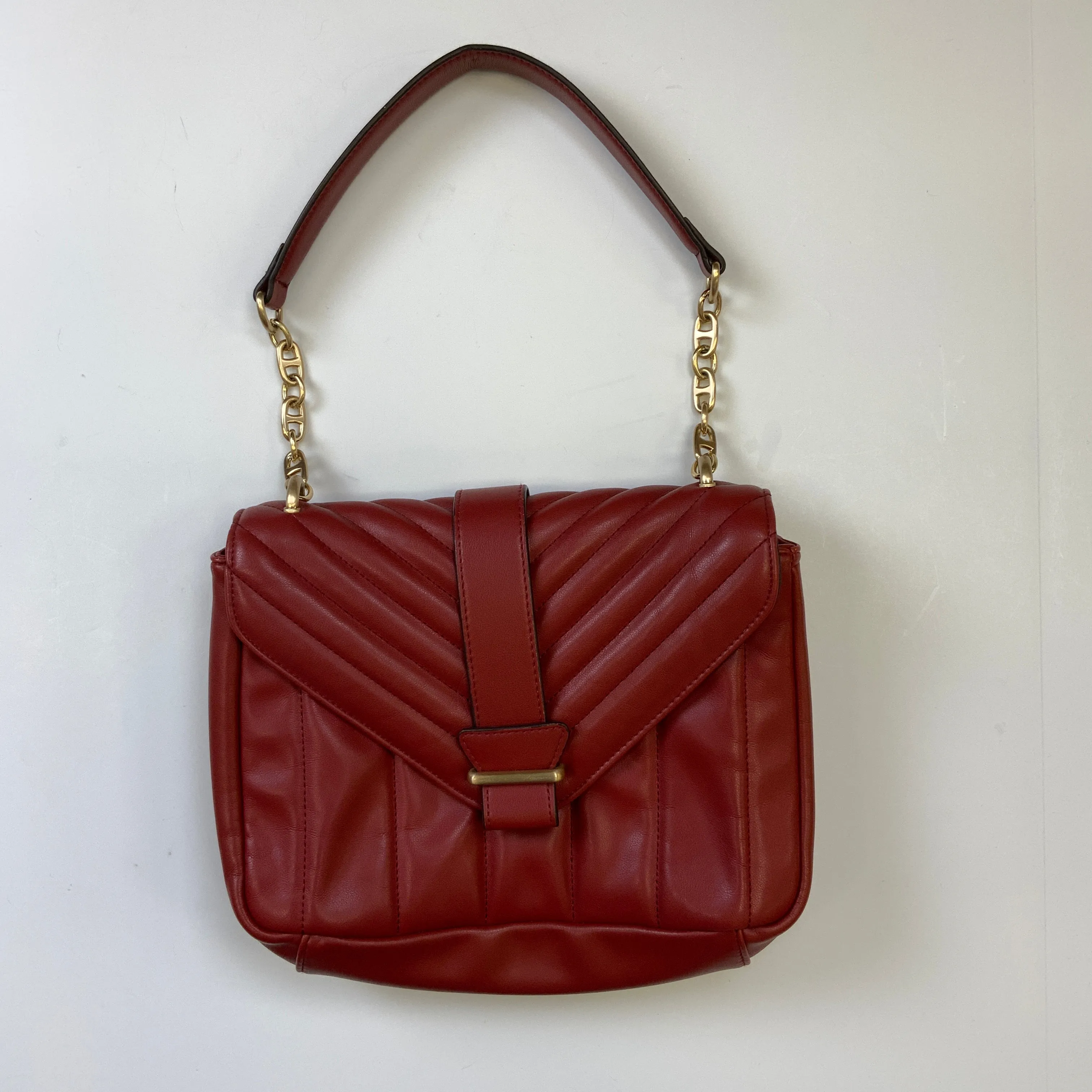 Handbag Clothes Mentor, Size Medium