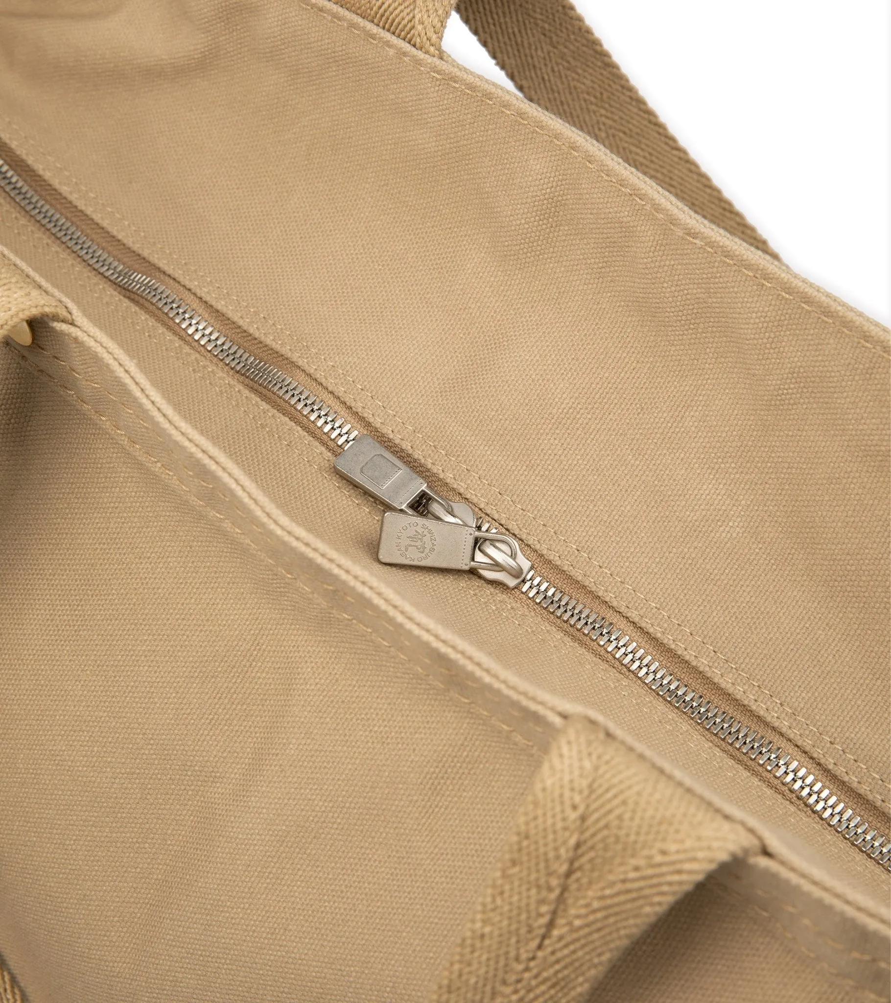 Ichizawa Hanpu for Trunk Large Zip Weekender: Olive/Beige