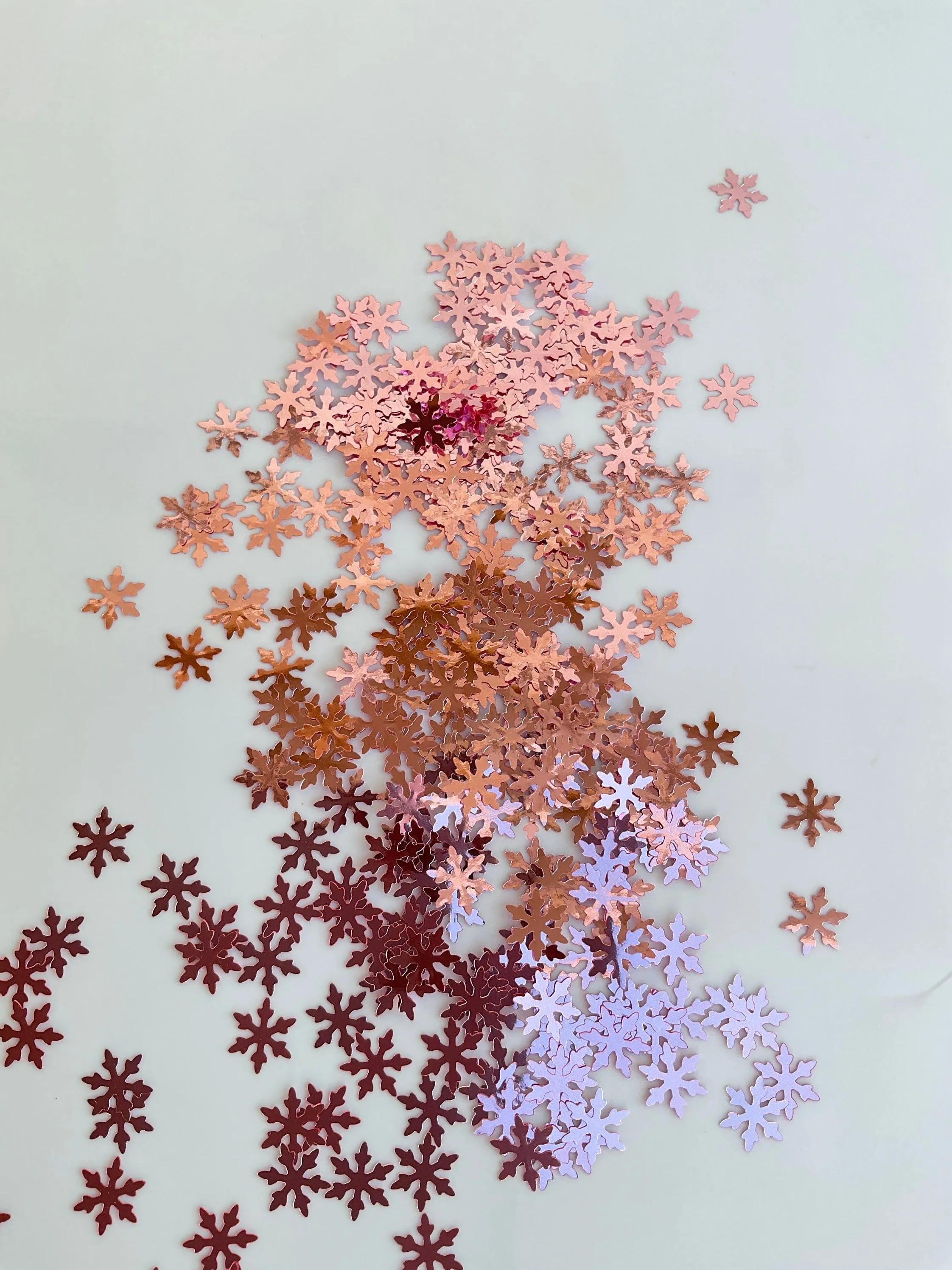 PINKMAS SNOWFLAKES